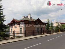 Prodej bytu 4+1, 118m<sup>2</sup>, Karlovy Vary, Na Vyhldce, 4.990.000,- K