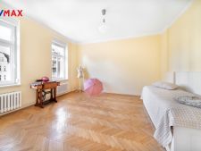 Prodej bytu 4+1, 83m<sup>2</sup>, Karlovy Vary - Drahovice, 5. kvtna, 3.950.000,- K