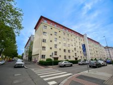 Prodej bytu 2+1, 56m<sup>2</sup>, Praha - Vrovice, Karpatsk, 6.390.000,- K