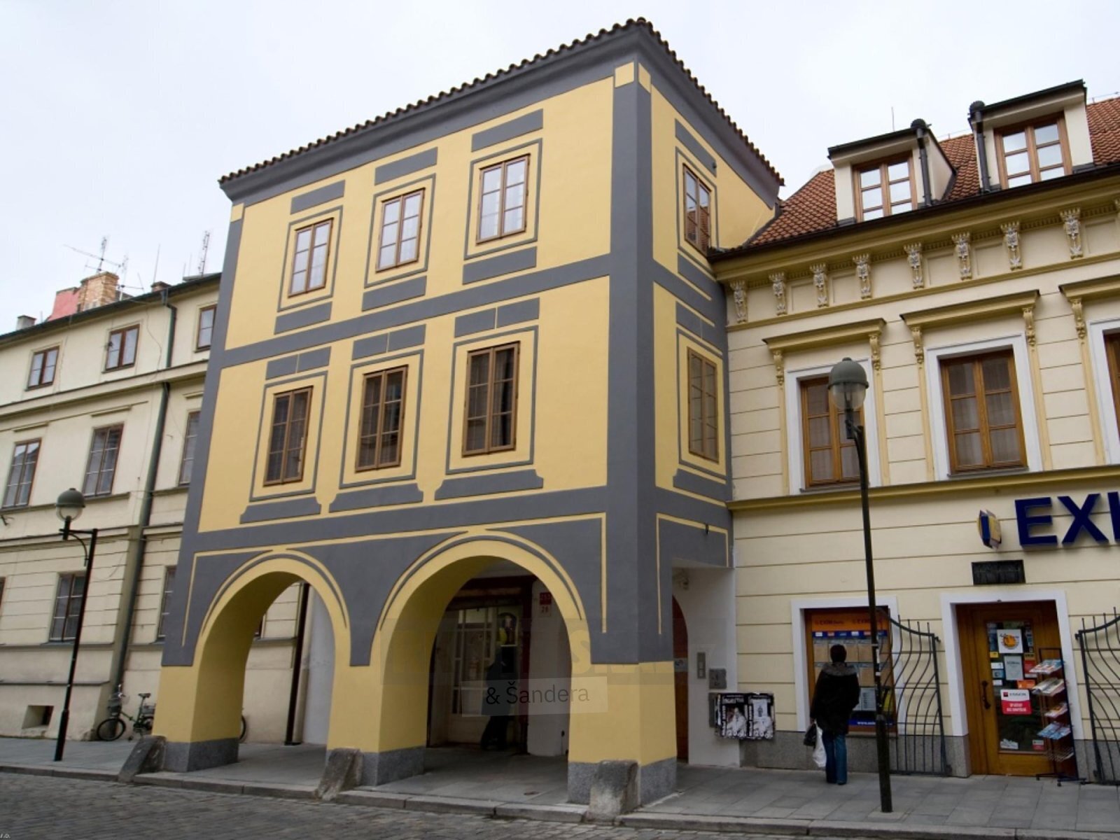 Pohled na uliční fasádu z Hroznové ulice