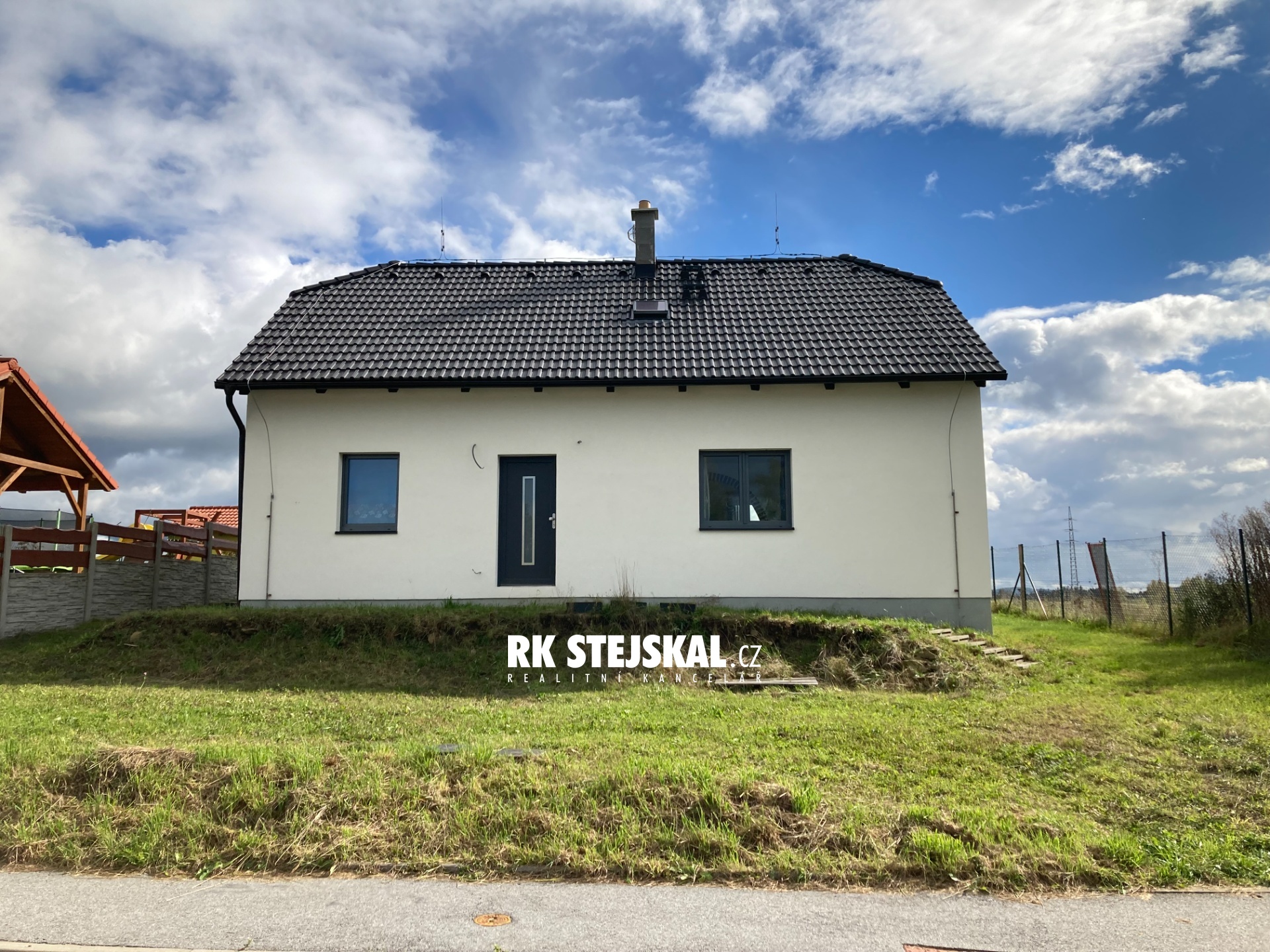 Prodej rodinného domu, 144 m² Kaplice (okres Český Krumlov), Smrková, obrázek 2