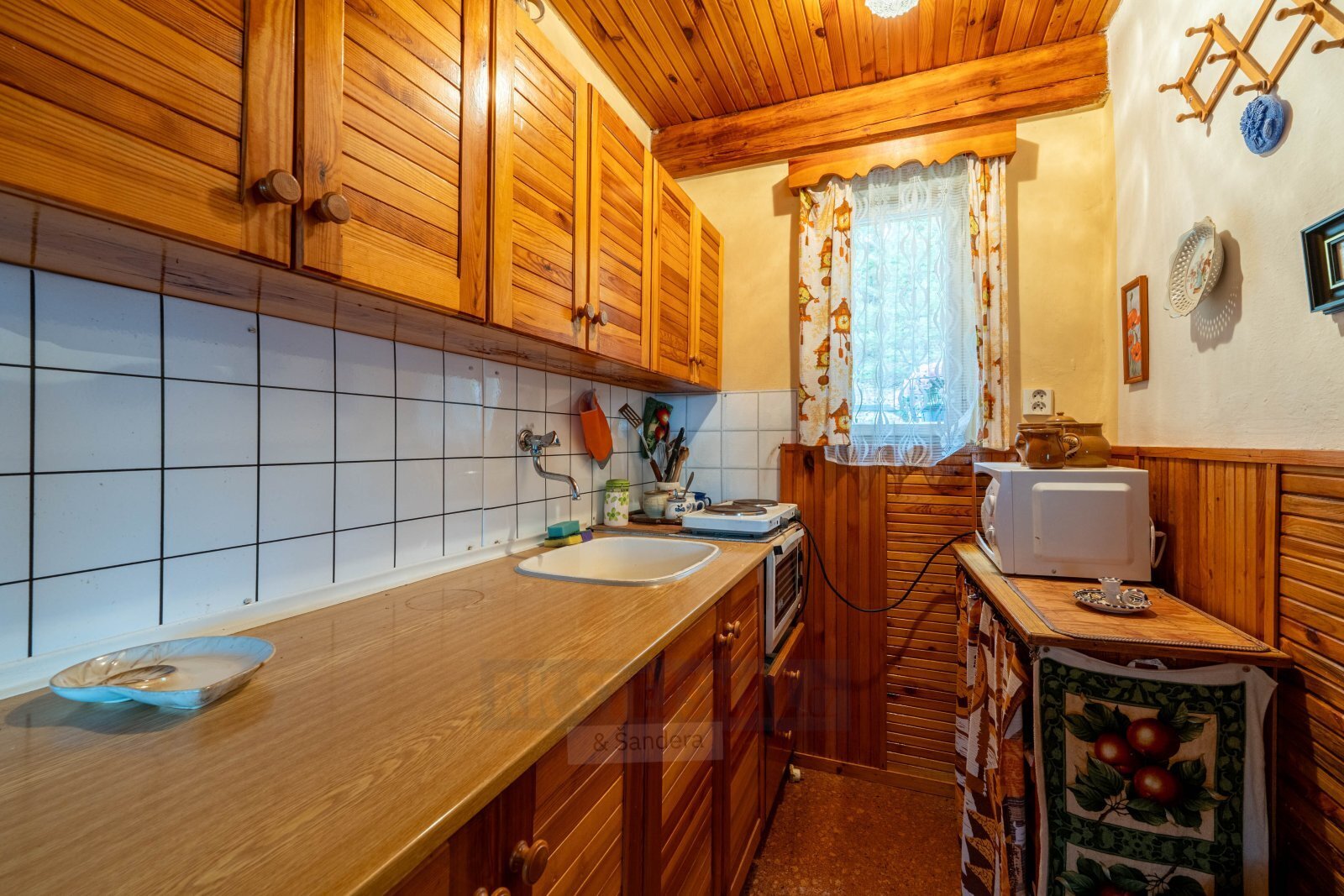 DSC03001-HDR.jpg