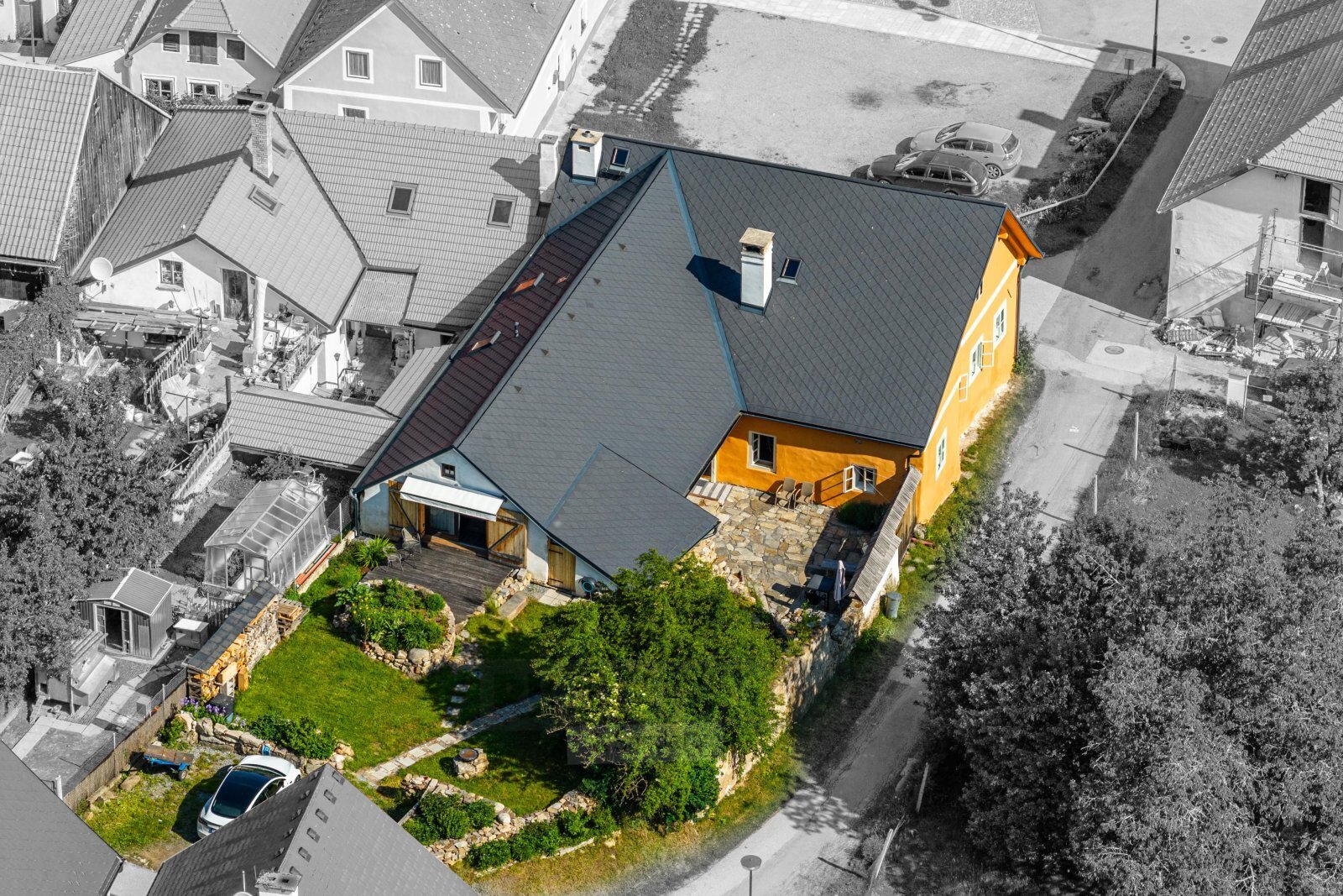 dům