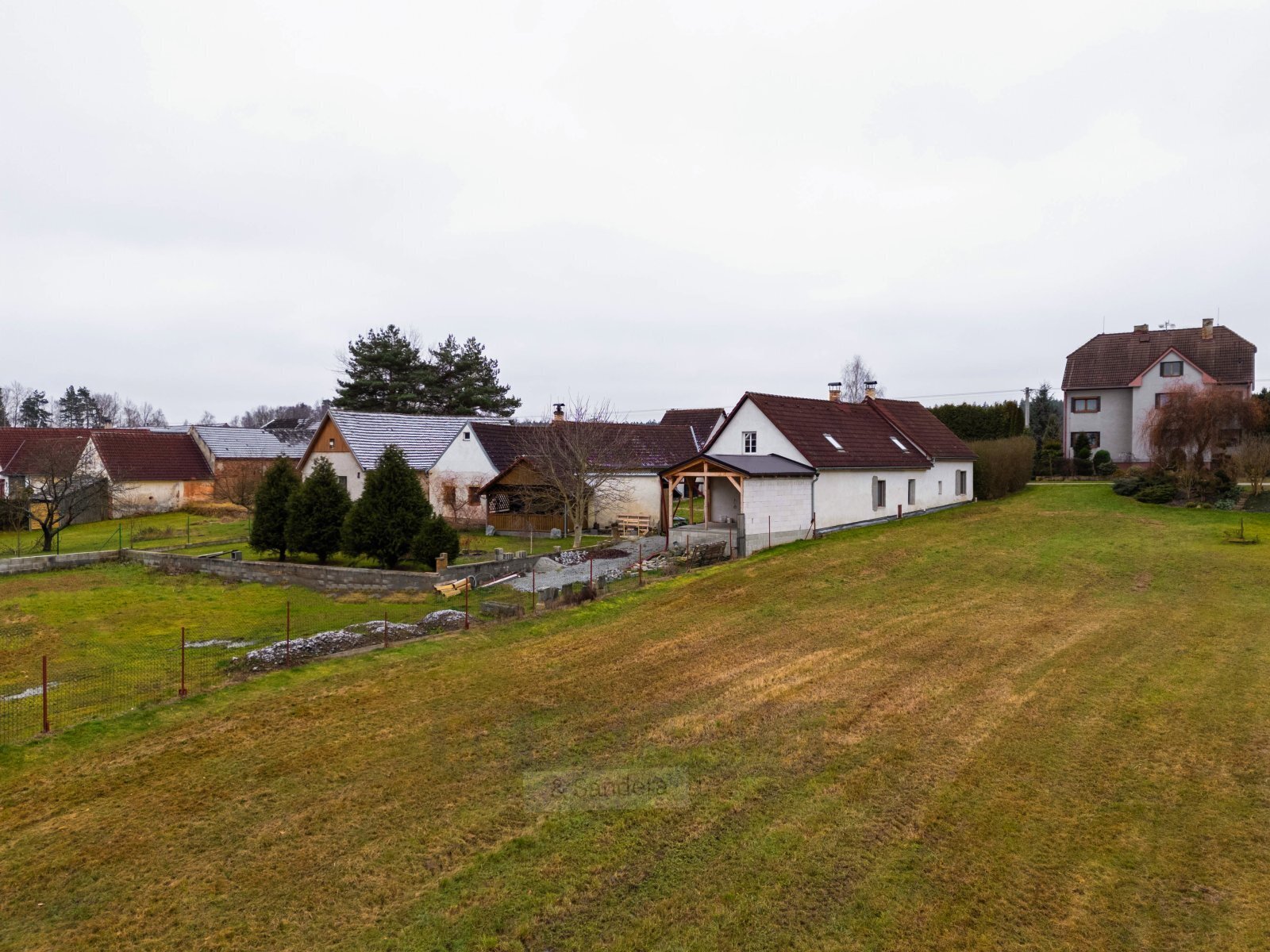 DJI_20241213110125_0001_D.jpg