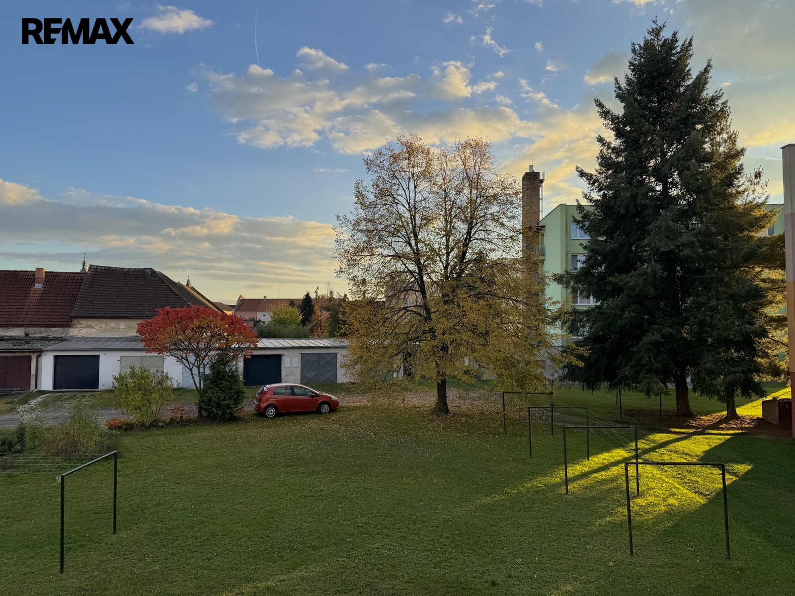 výhled z obýváku a kuchyně