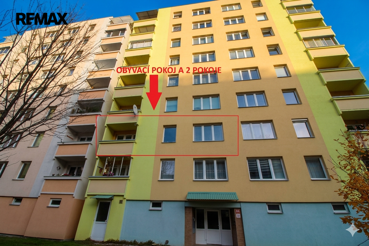 západní strana domu s lodžií