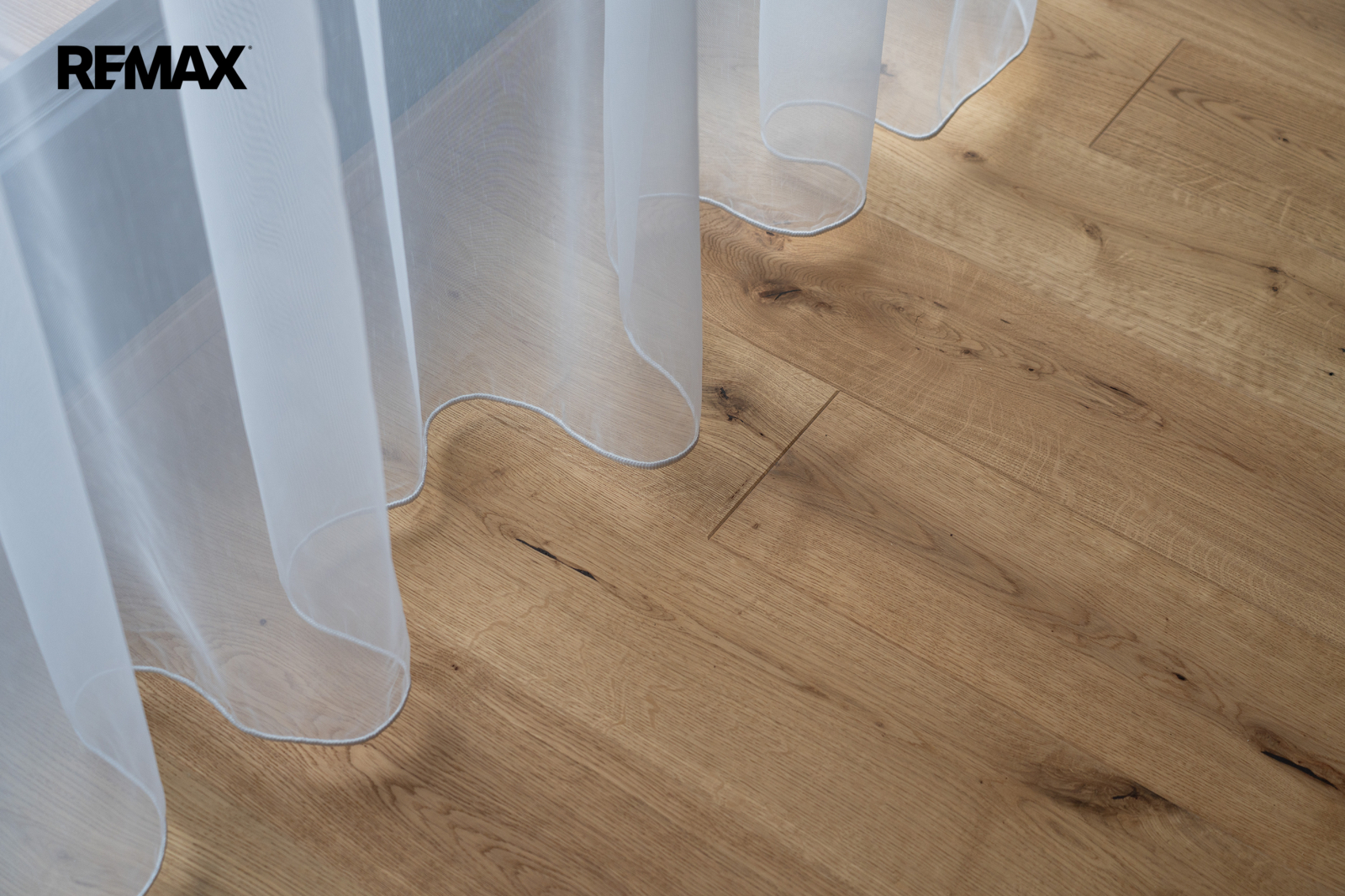 Detail dřevěné dubové podlahy