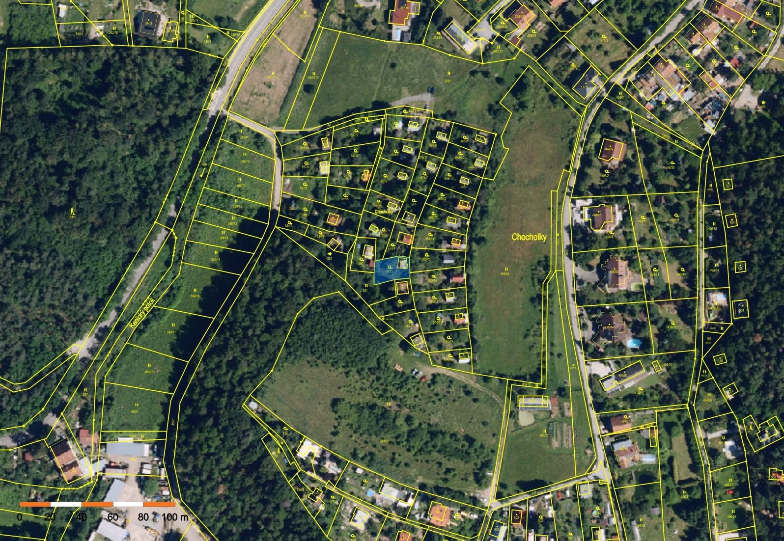 Snímek_letecký_chata_zahrada