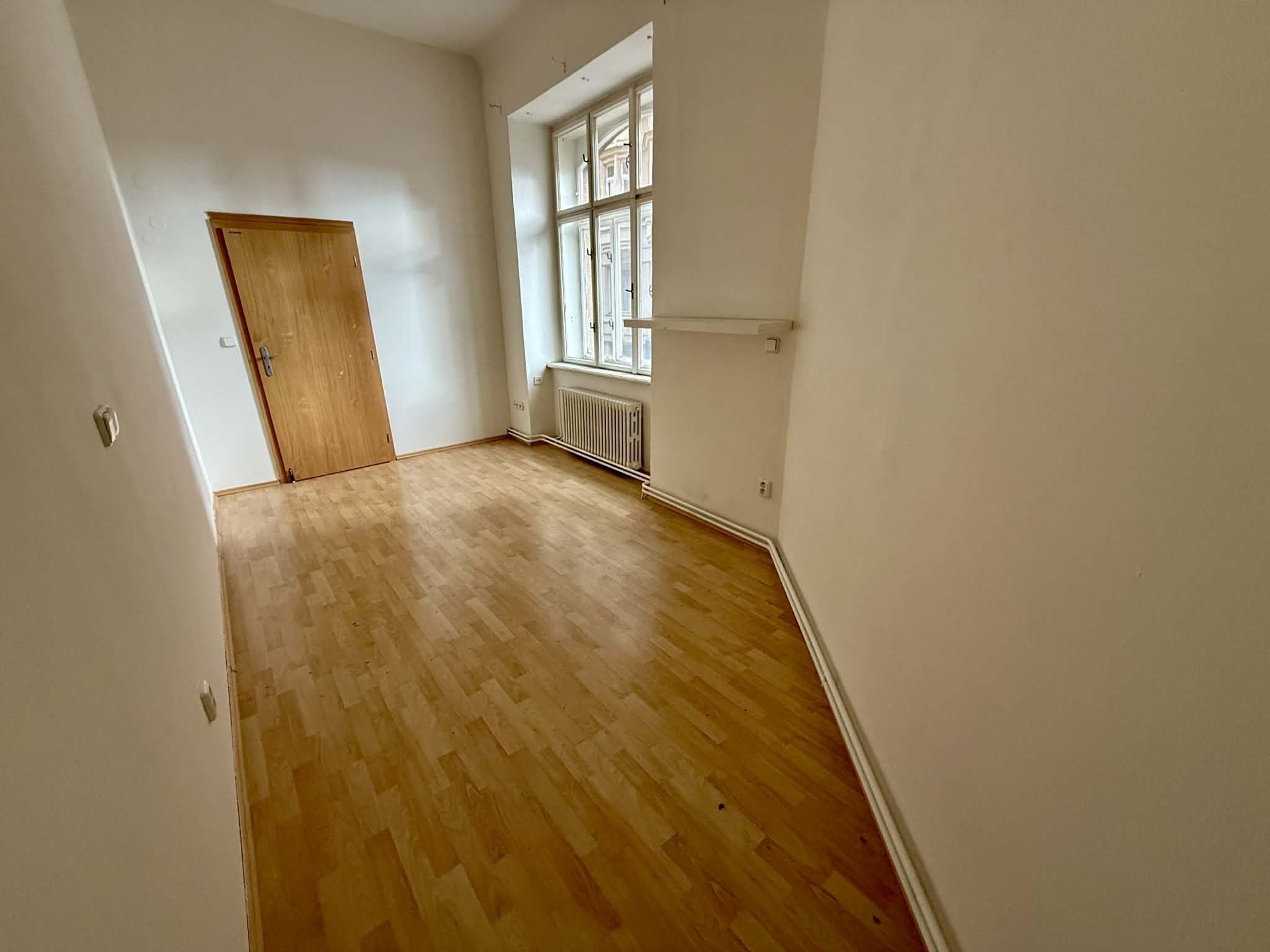 defefdd7-7a4c-4629-be0a-48e0045f85ae