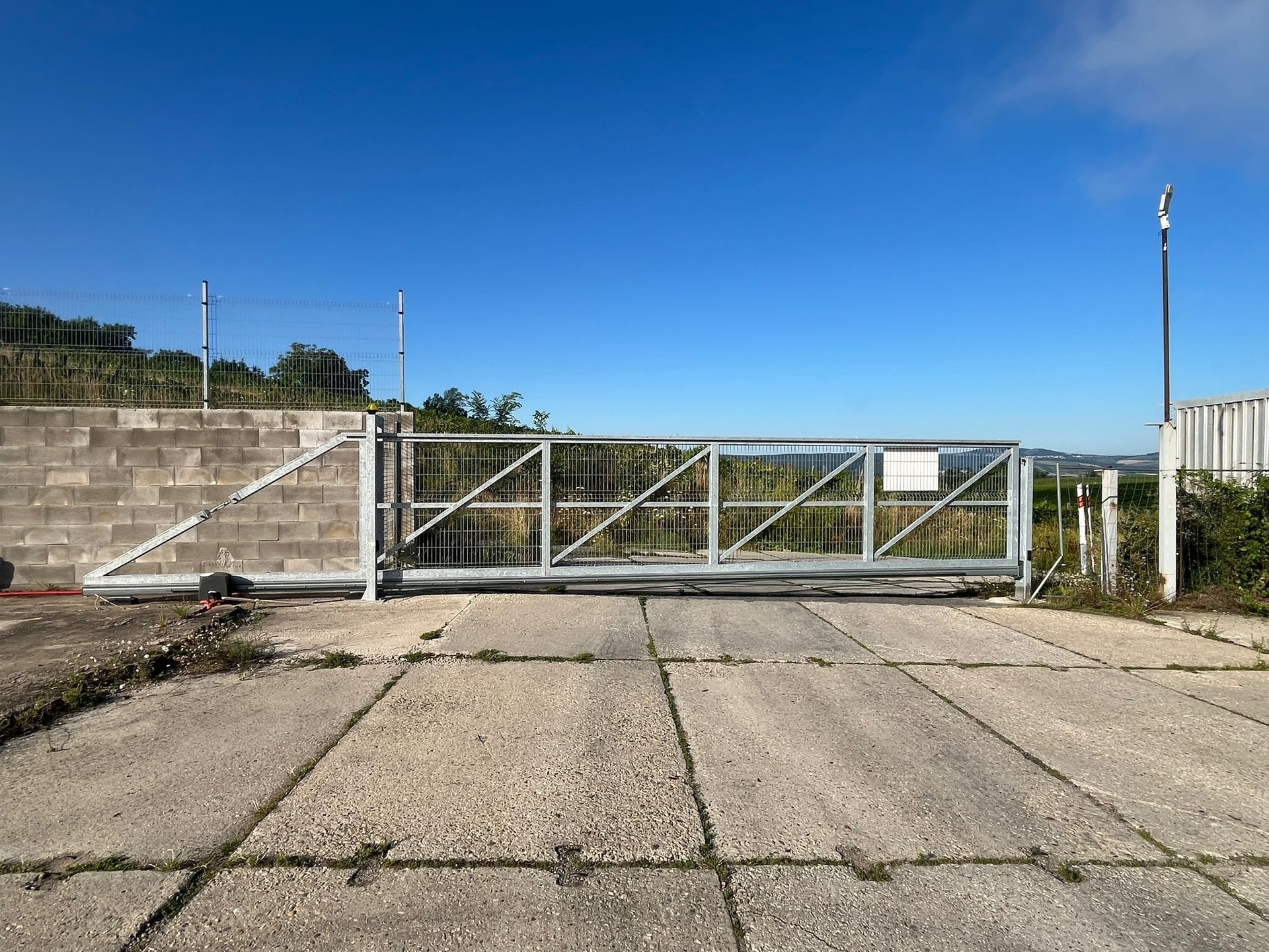 0aaa6d9a-b31a-4a39-9c28-3a5c42b34c76