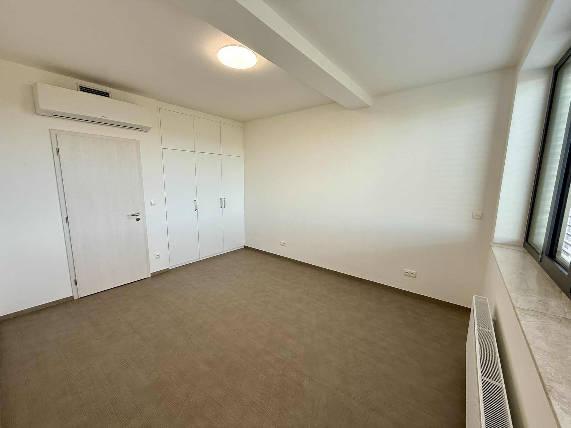 9bed7292-825d-4901-832b-9452d9f1377d