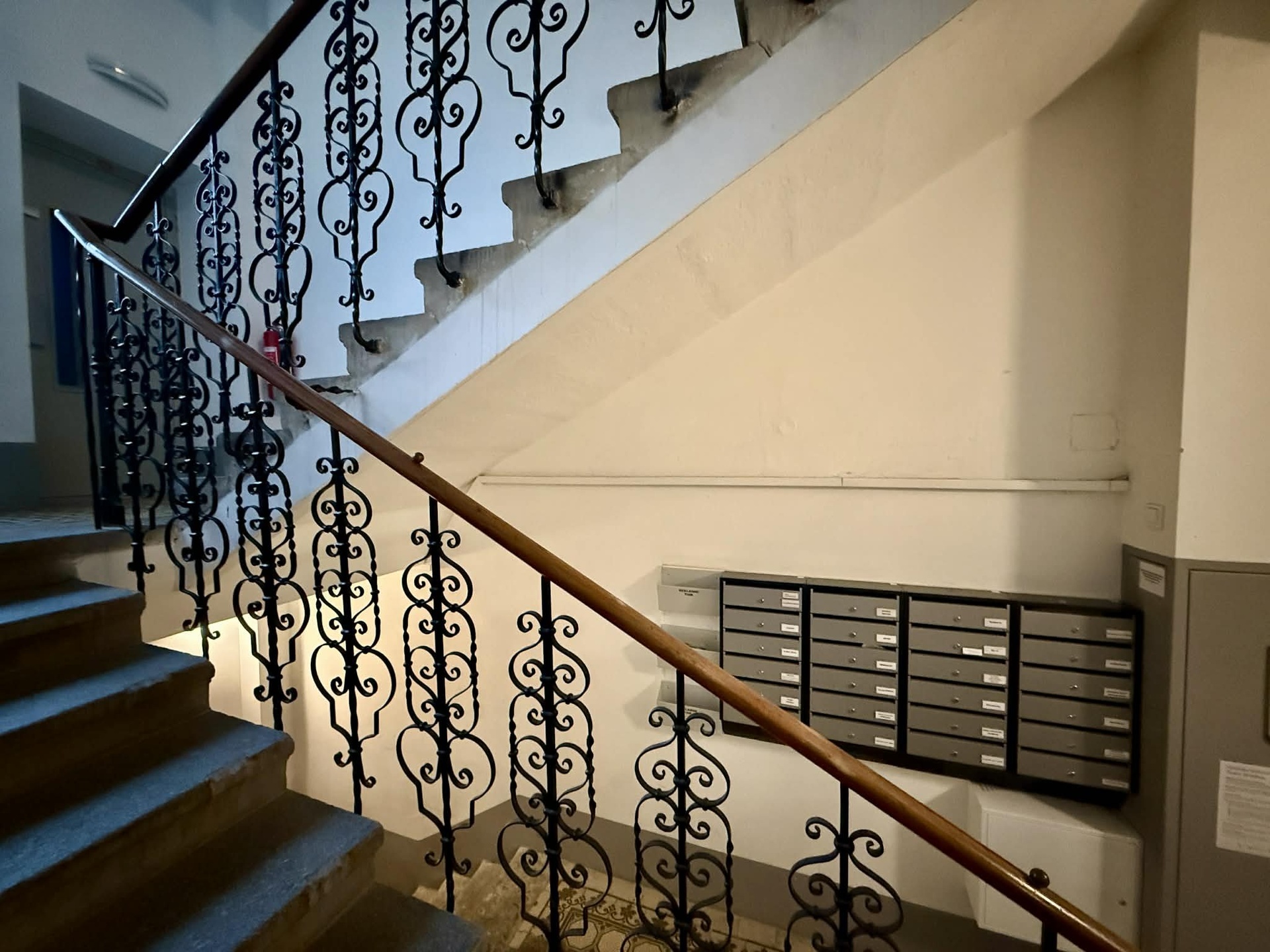 002cb079-ff36-4e07-8b4d-c1f1186b6a30