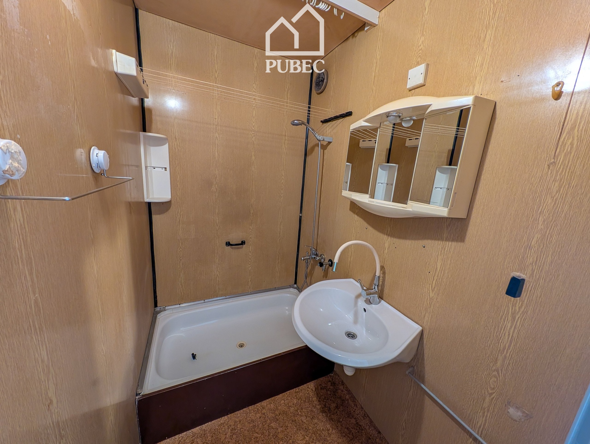 RK Pubec - Bzenecká 5 - 143330997