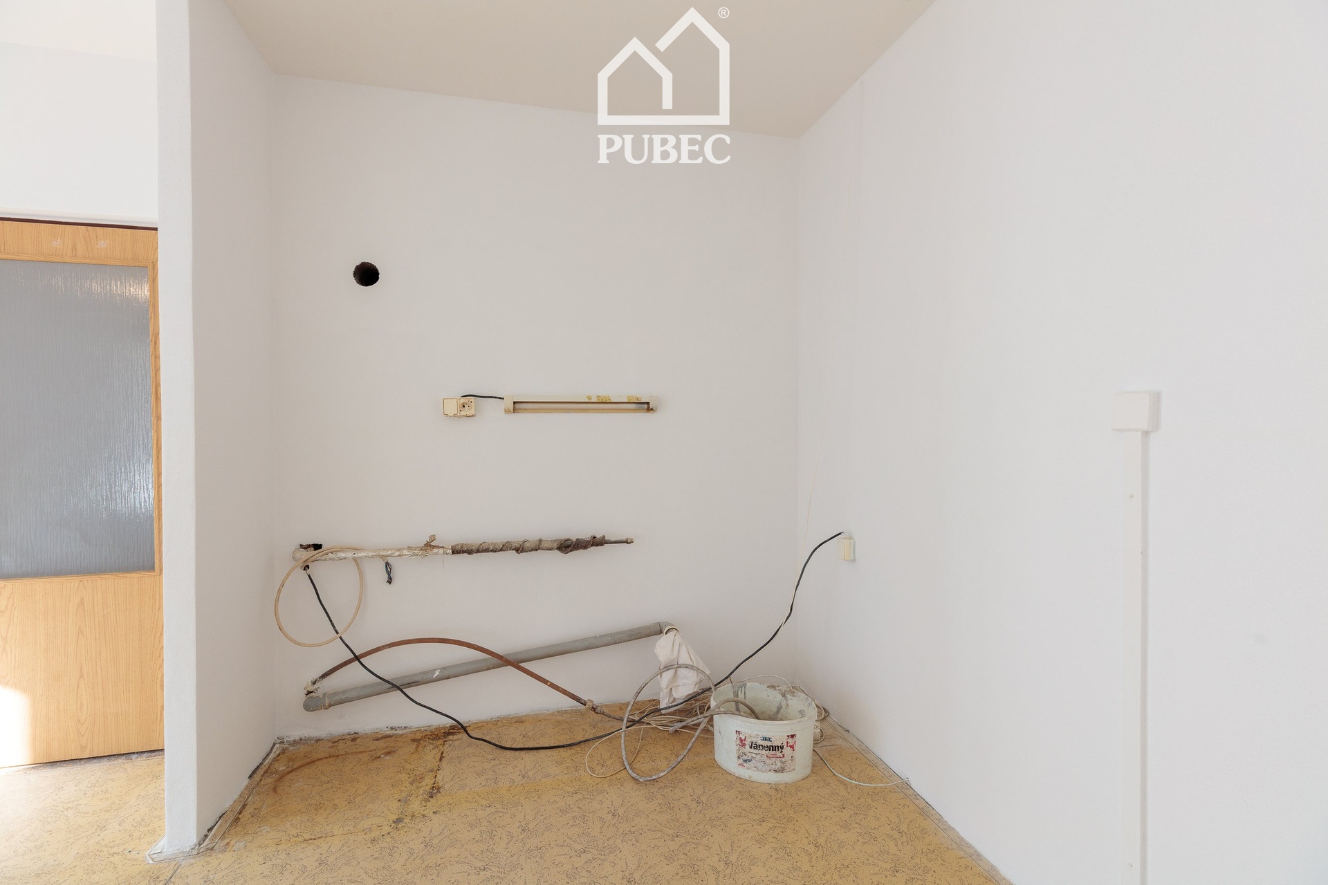 RK Pubec - Bzenecká 5 - 9780