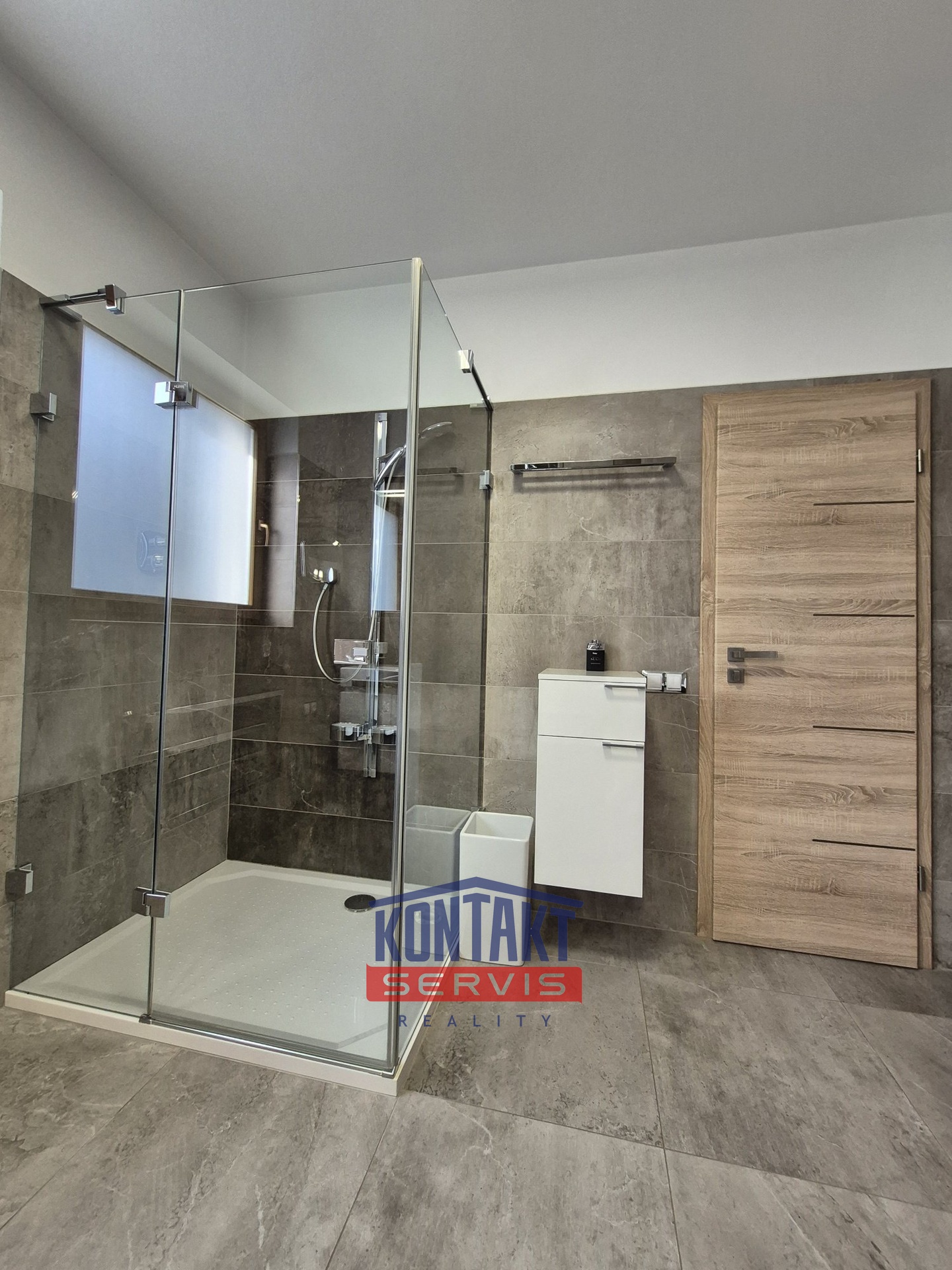 20251118_104055_resized