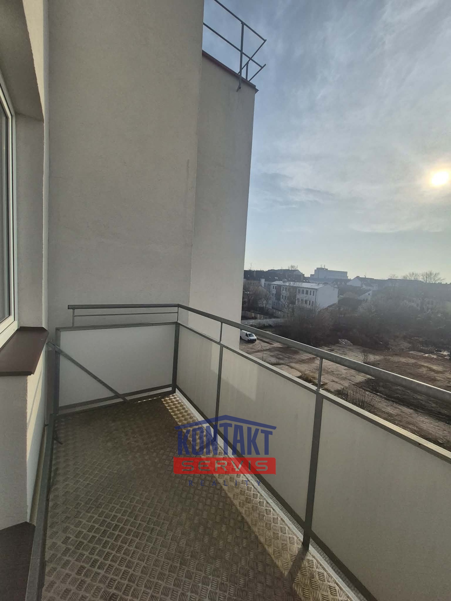 4416e1bf-cf38-44f7-9f97-c54397a56123