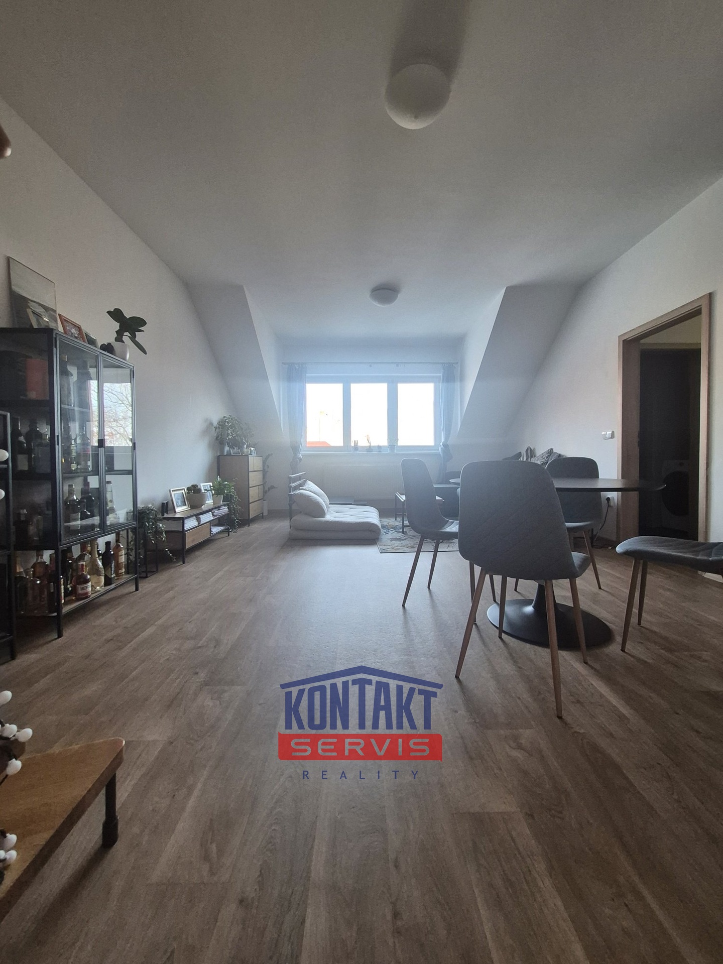 20260303_163816_resized