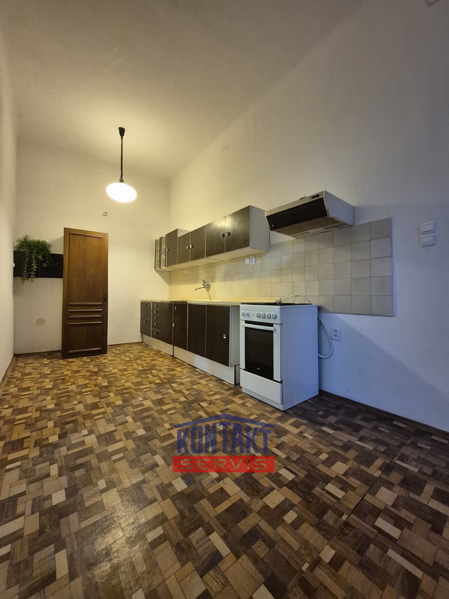 20260217_165643_resized