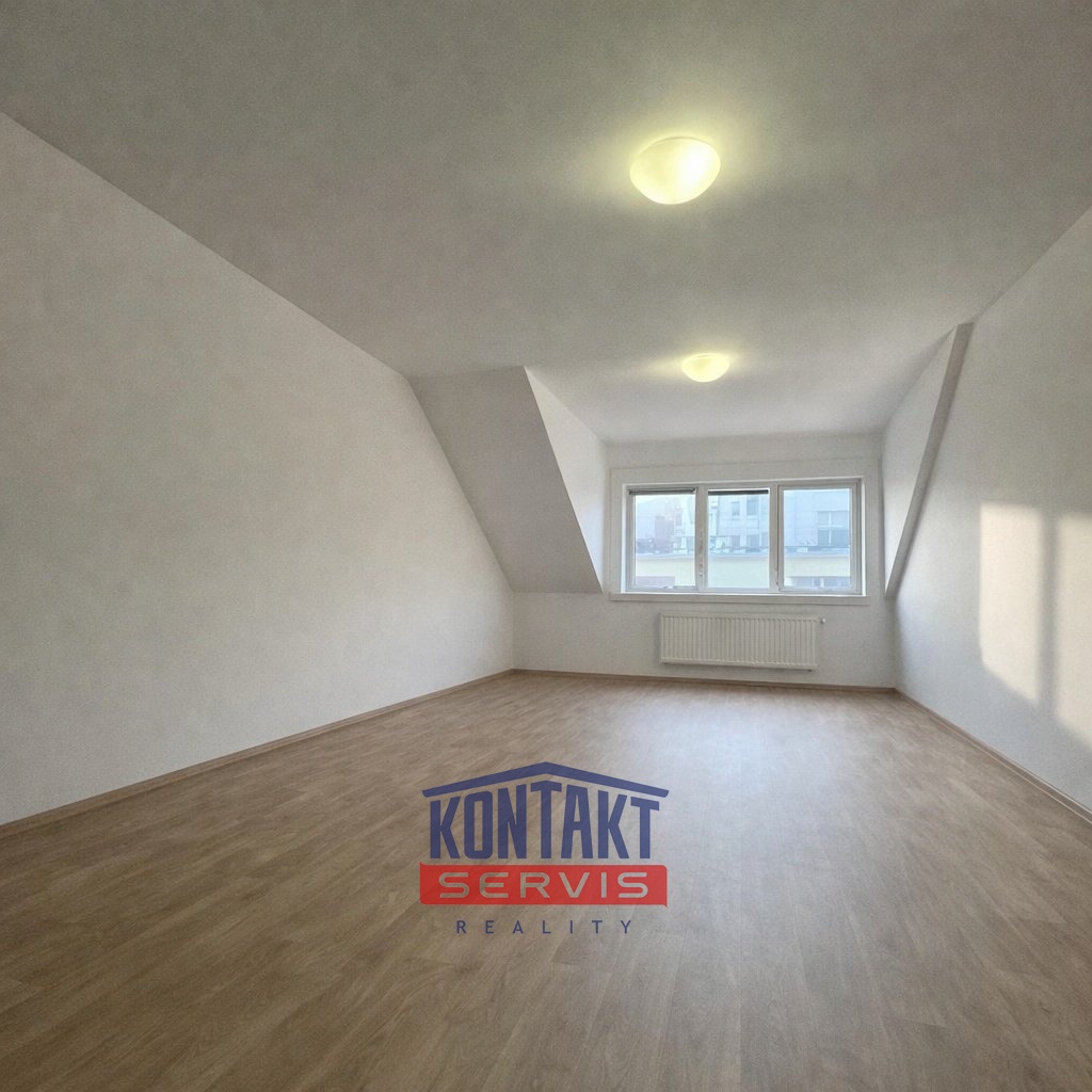 1772574006-aef1ee8f-88a0-4bb2-b89e-974dc8b1e23b