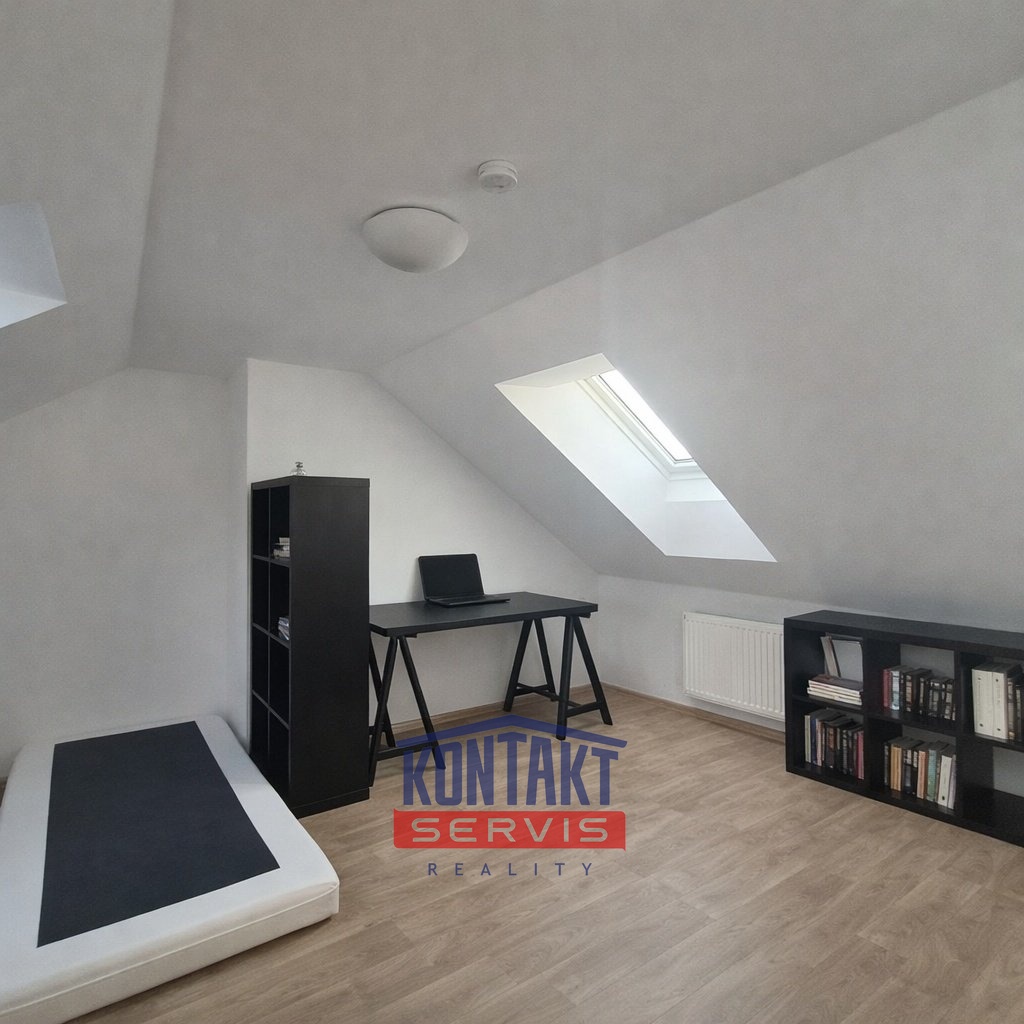 1772574526-57f9a1a8-1151-4a18-909f-c7fa437ee21e