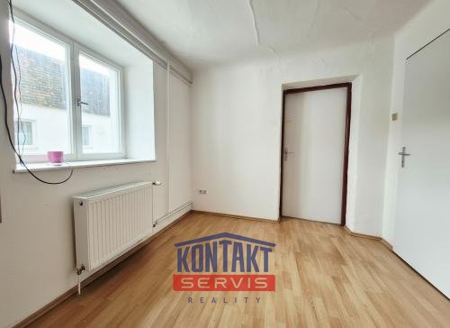 1760087996-62449c37-215a-4378-ada9-1fb396724bd2