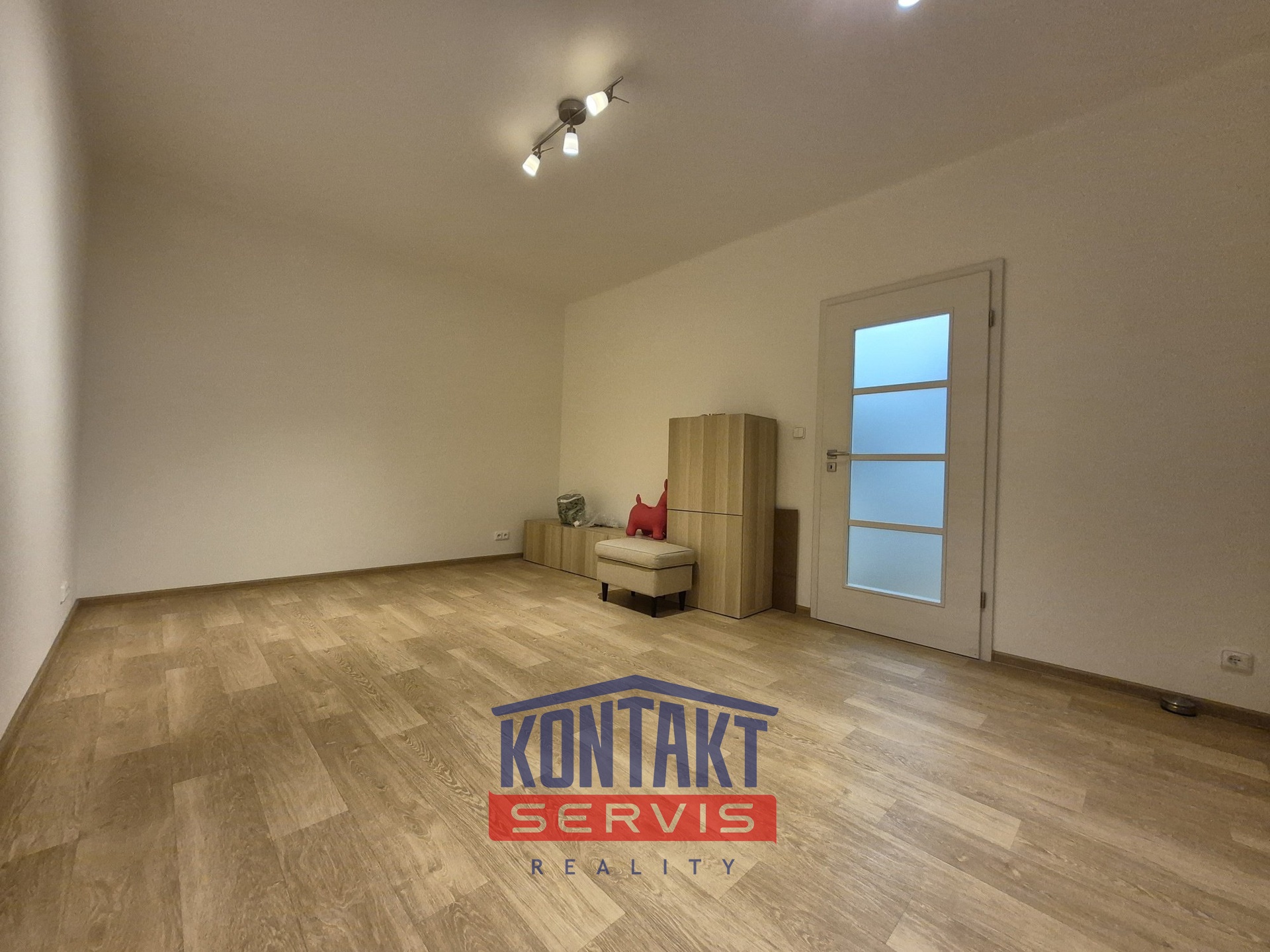 20251027_171758_resized