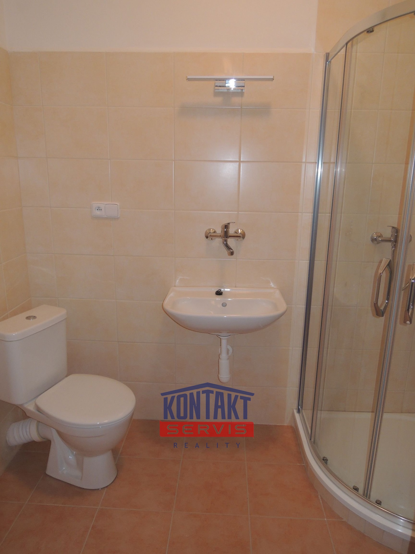 54b75b55-634a-4900-9947-c7fe139bae04