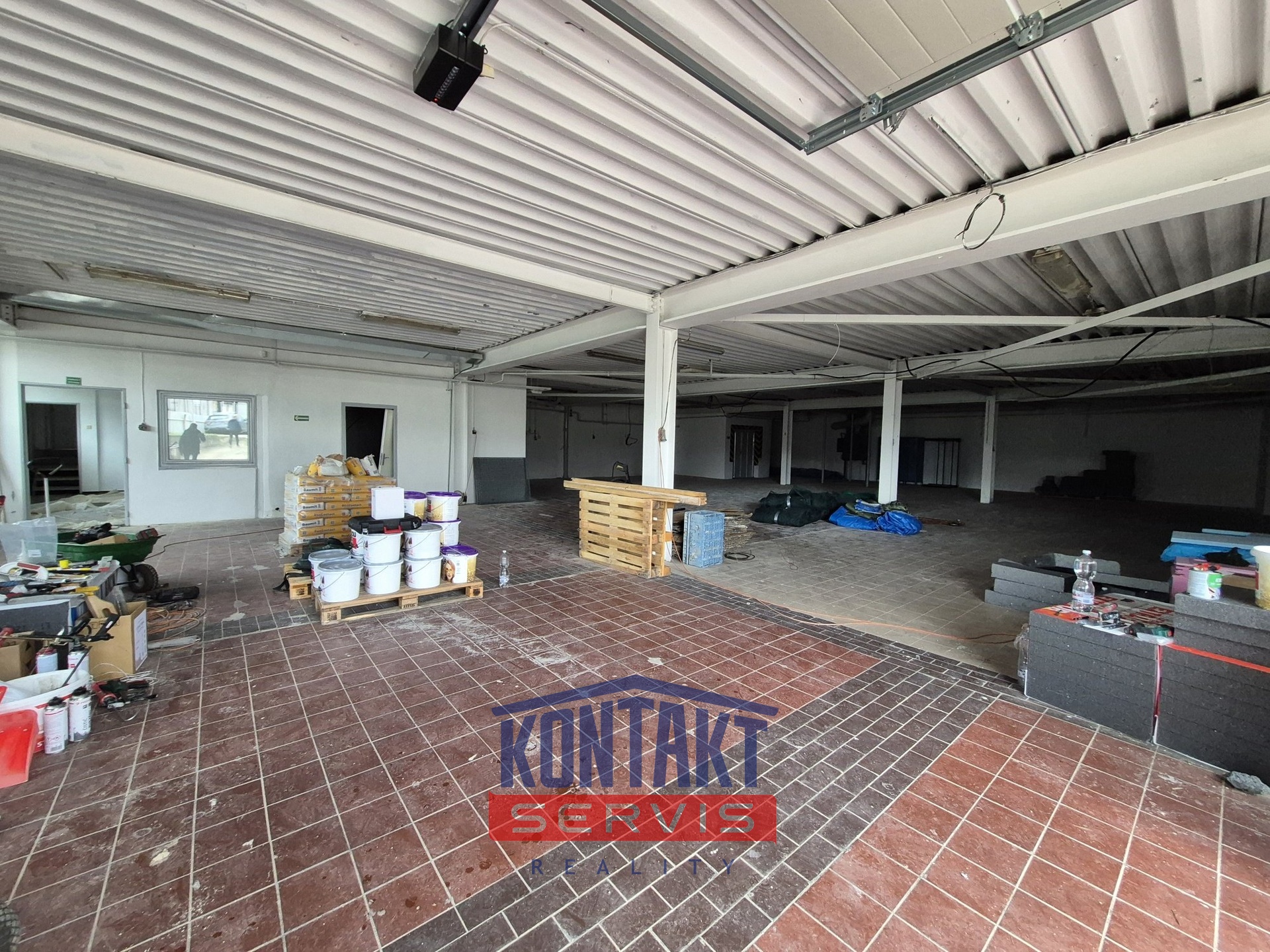 20251030_101536_resized