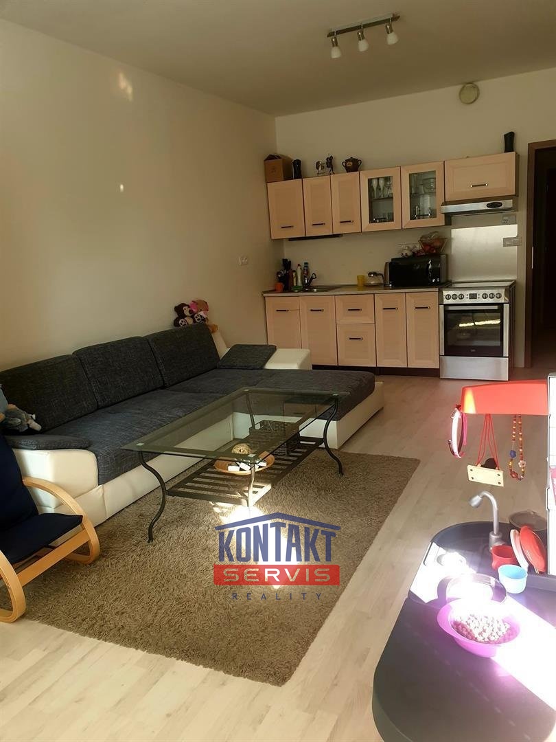 119988548_374284986930368_7924658987709655762_n.jp