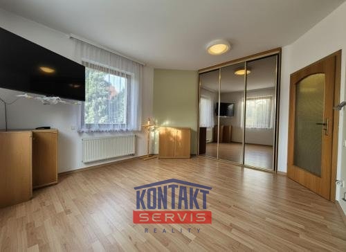 1763545897-8683c3b4-c3dc-4d88-add3-80f66eab1349