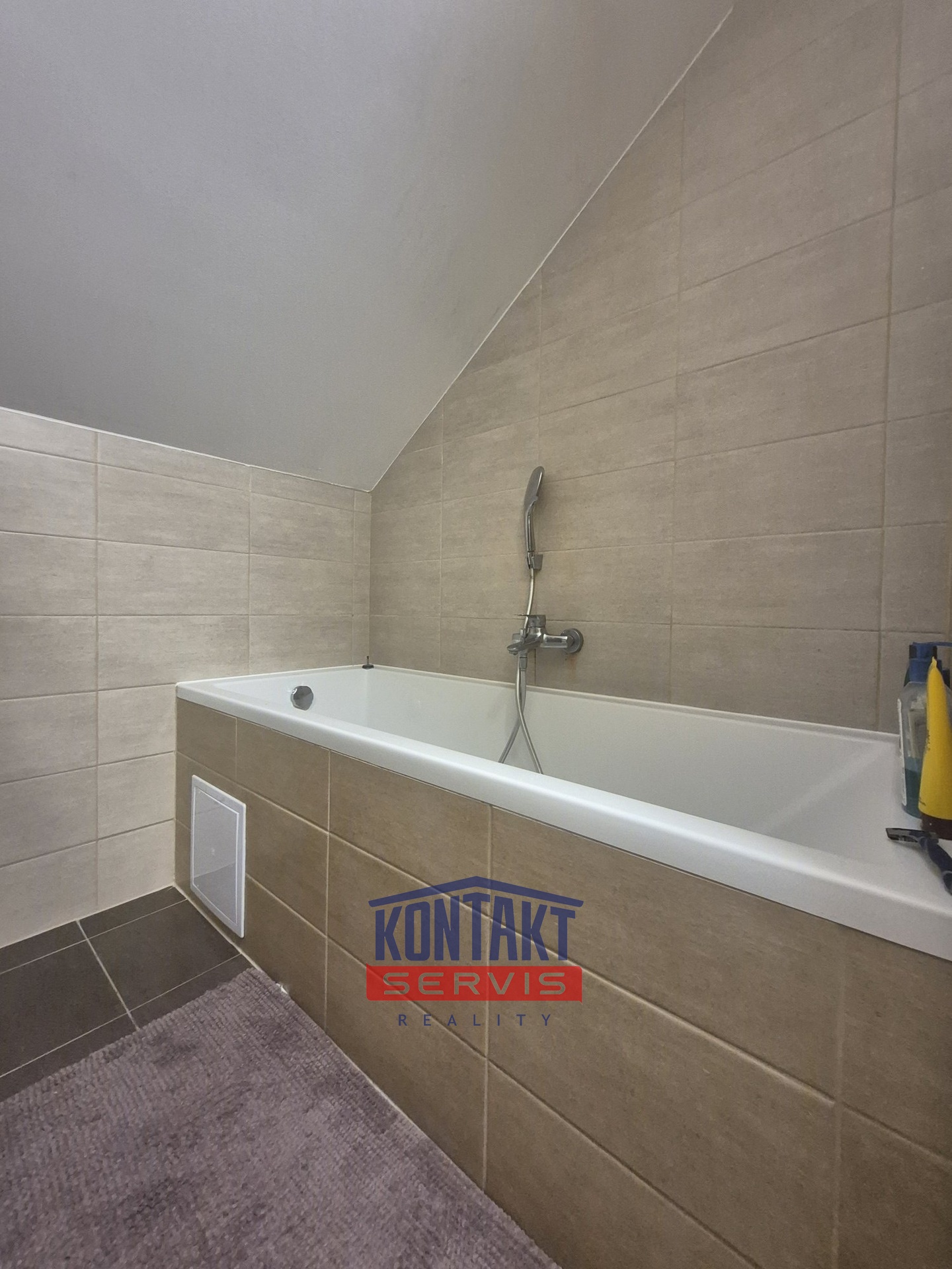 20260303_163633_resized