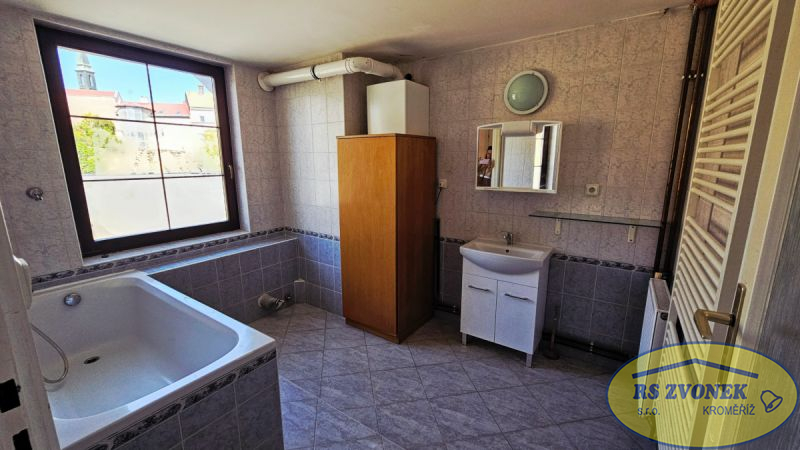 Pronájem BOV 4+KK s terasou a zahrádkou, Přerov, centrum