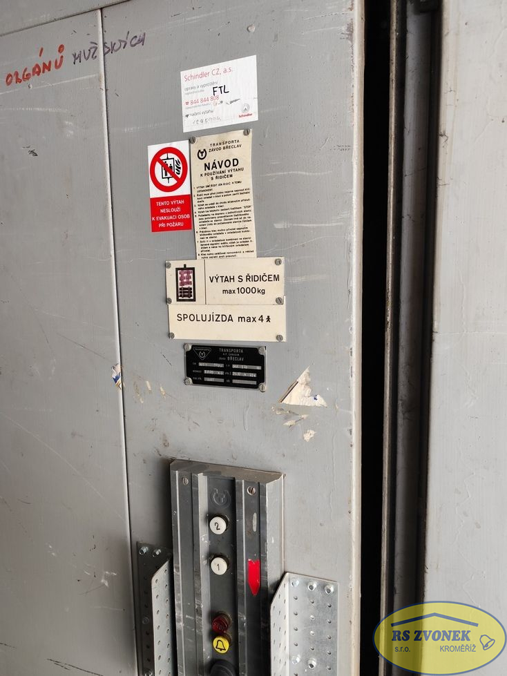 Skladovací a výrobní prostory, OL