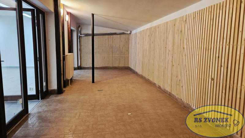 Pronájem komerčních prostor, Přerov - centrum