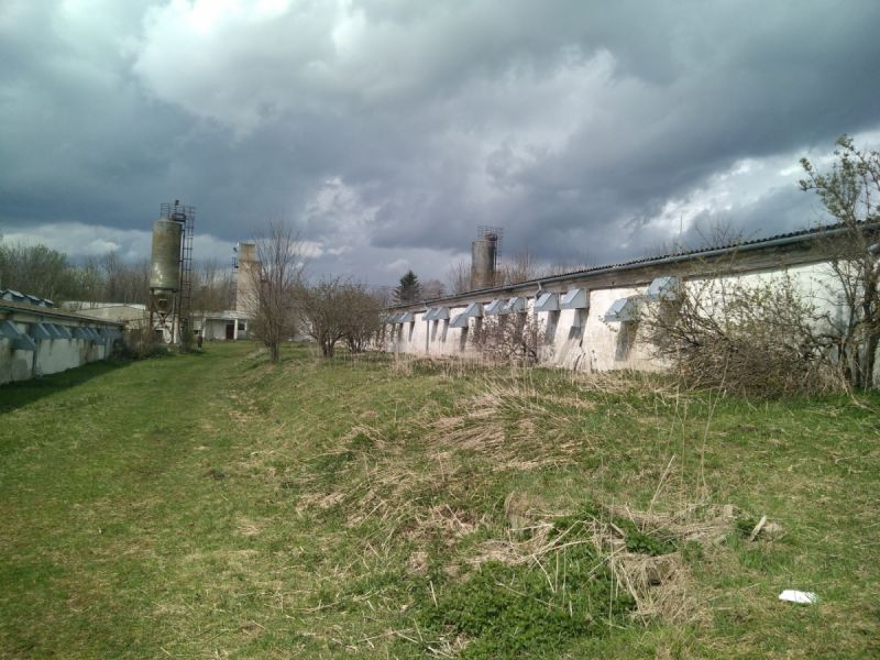 Prodej býv. zeměď. areálu u města Šternberk