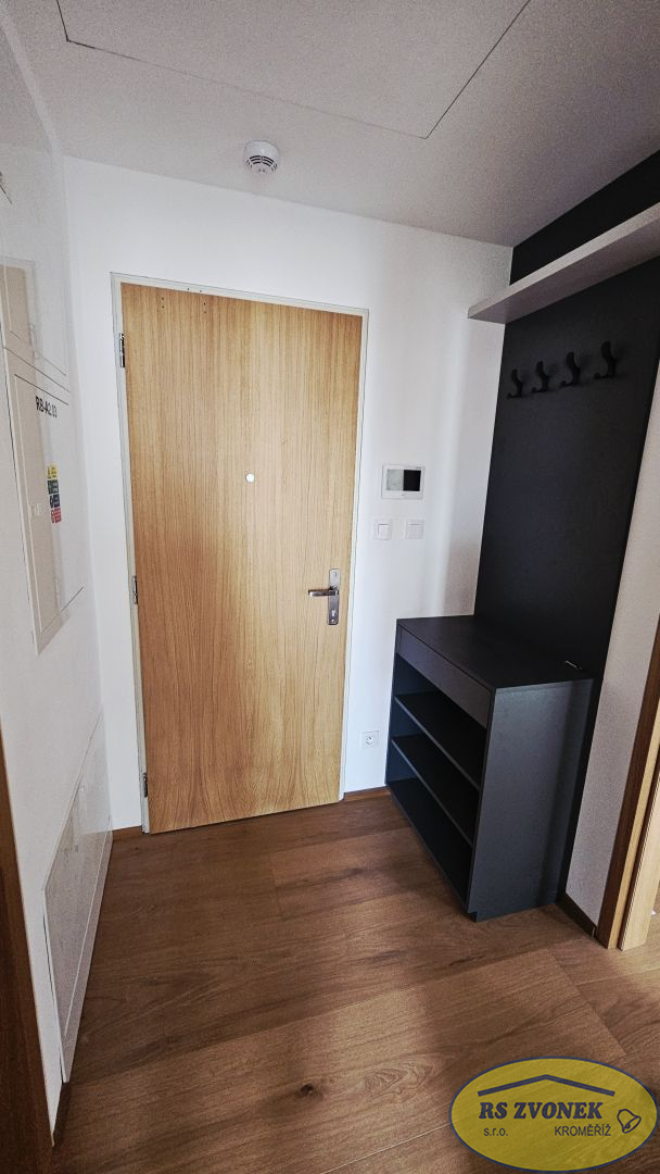 Pronájem nadstandard. bytu 2+kk v rezidenci Wechův dvůr, KM