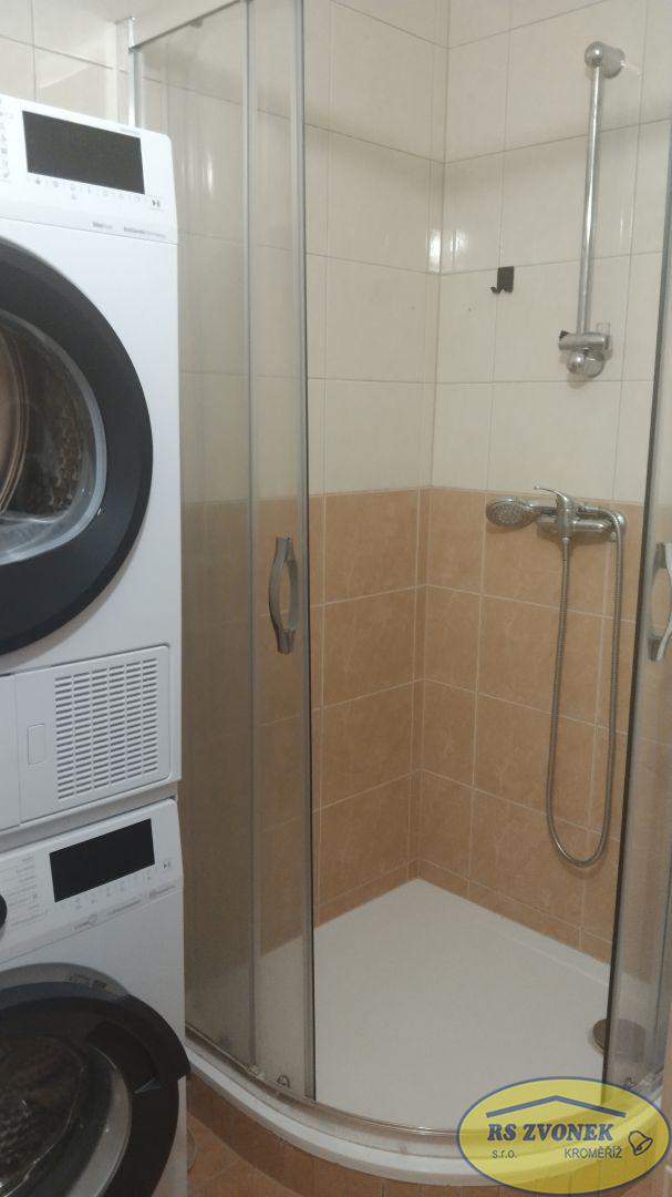 Pronájem bytu 2+1 Hulín, Holešovská