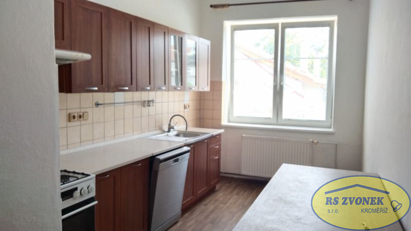Pronájem bytu 3+1, Holešov, centrum
