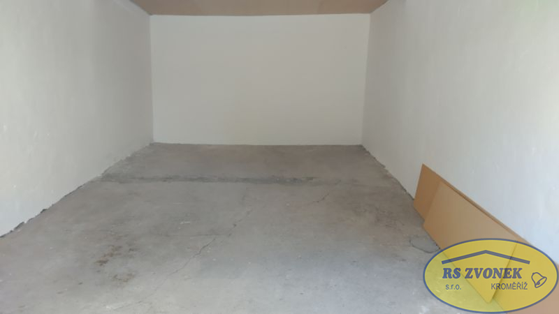 Prodej garáže, Holešovská, Hulín