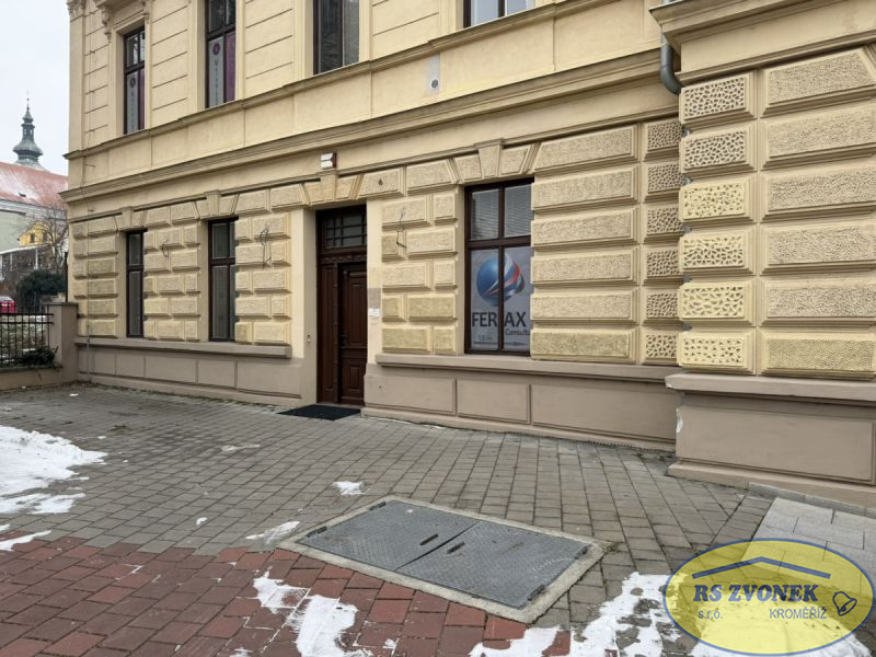 Pronájem NP Kroměříž, Komenského nám.