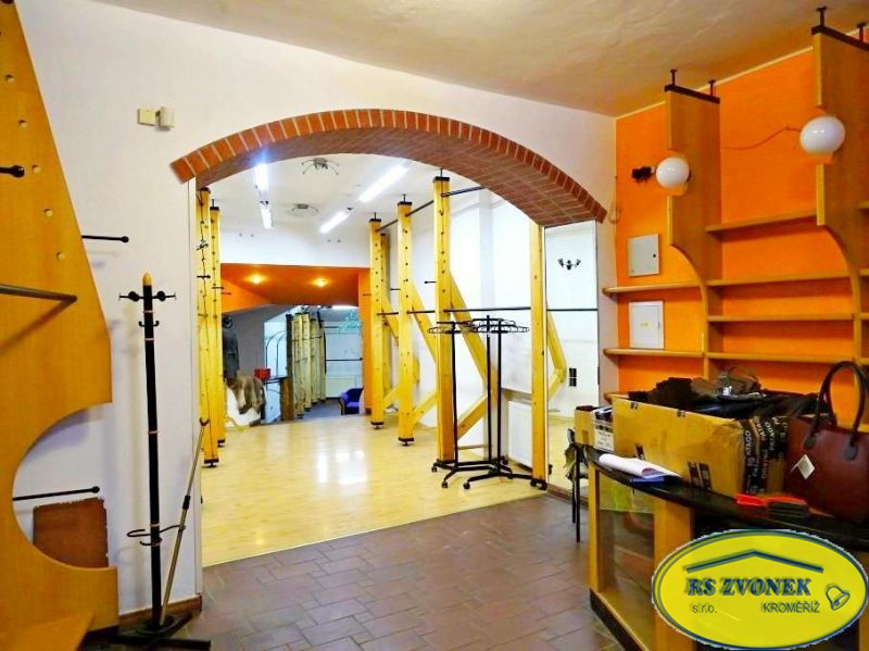 Pron. obchodu, ul. Ostružnická, Olomouc