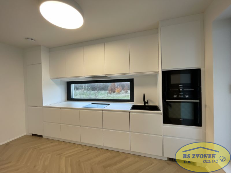 Pronájem novostavby bytu 3 + kk s terasou, Holešov