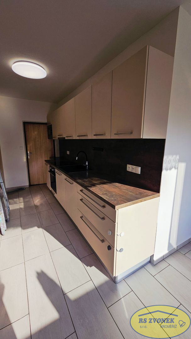 Pronájem BOV 3+1, 17. listopadu, KM