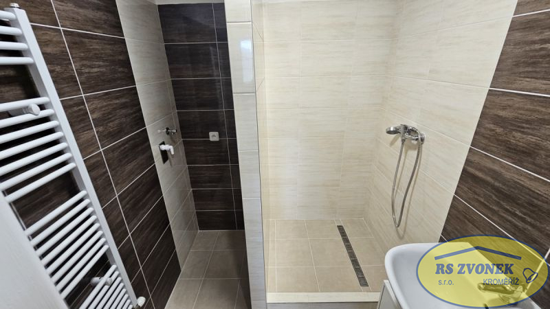 Pronájem BOV 3+1 Zborovská, KM