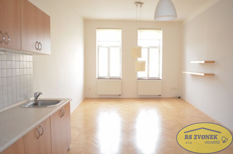 Pronájem bytu 2+kk, 71 m2, centrum, Šternberk