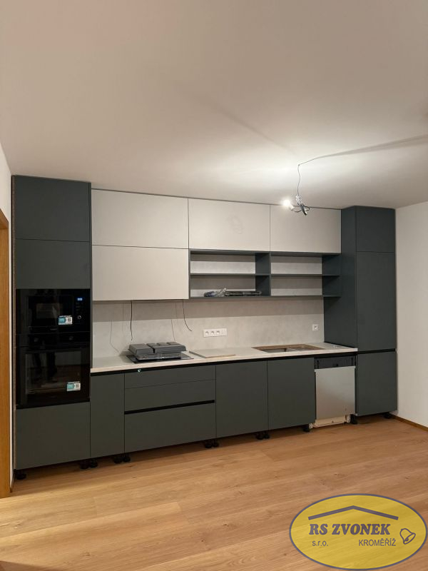 Pronájem nadstandard. bytu 2+kk v rezidenci Wechův dvůr, KM