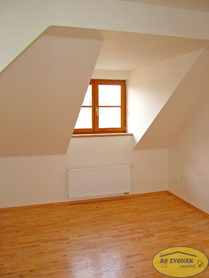Pronájem BOV 3+1, centrum, Olomouc