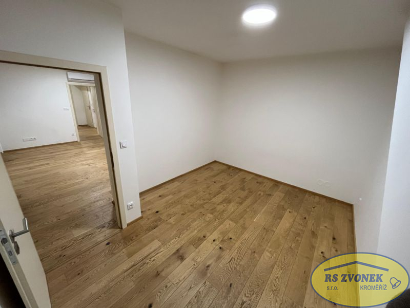 Pronájem bytu 2+1, Národních Bojovníků, Holešov