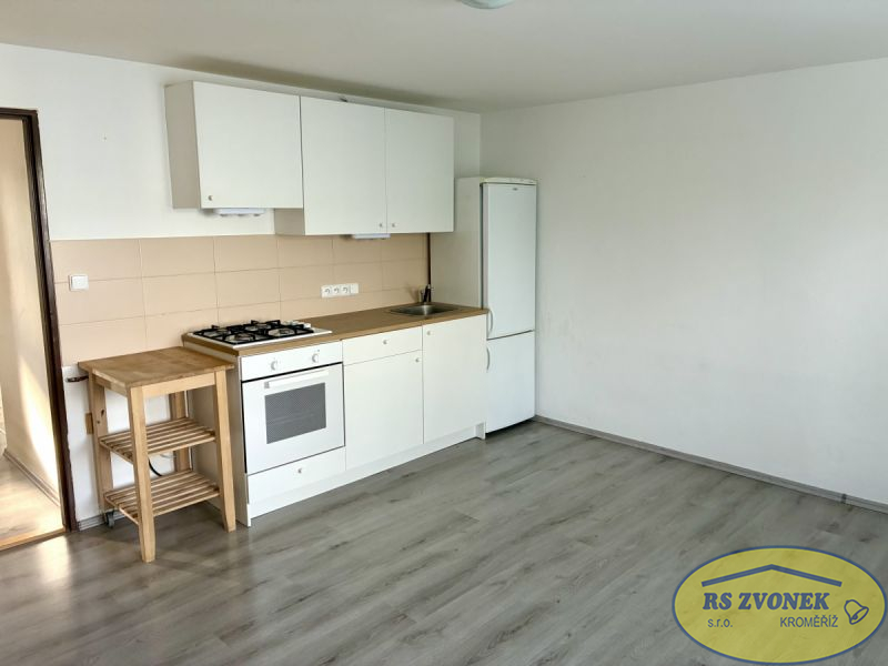 Pronájem cihlového bytu 2+kk, 40 m2, Šternberk