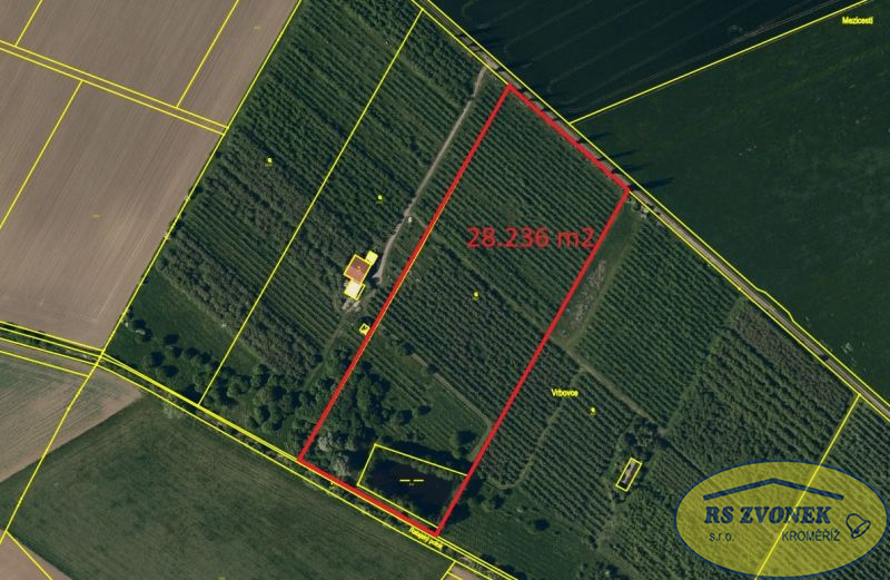 Prodej ovocného sadu s vodní nádrží v Jarohněvicích u KM